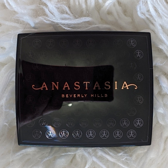 ABH BLUSH TRIO - POOL PARTY - Picture 2 of 5